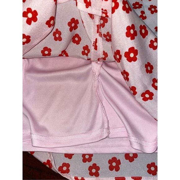 Shein Light Pink with Red Flowers Mini Skirt Zipper Size Small - Picture 9 of 11